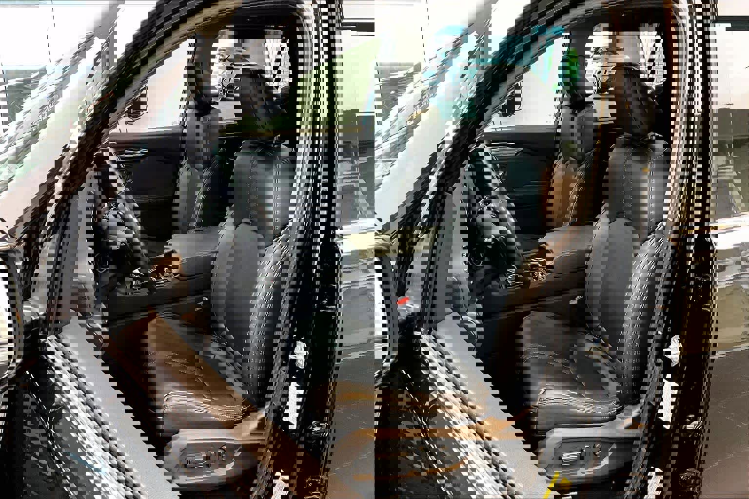 Used 2024 Honda Pilot Touring image 9