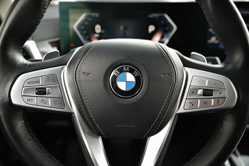 Used 2023 BMW X7 xDrive40i image 33