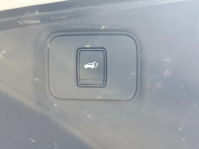 Used 2020 Nissan Pathfinder Platinum AWD/4WD image 15
