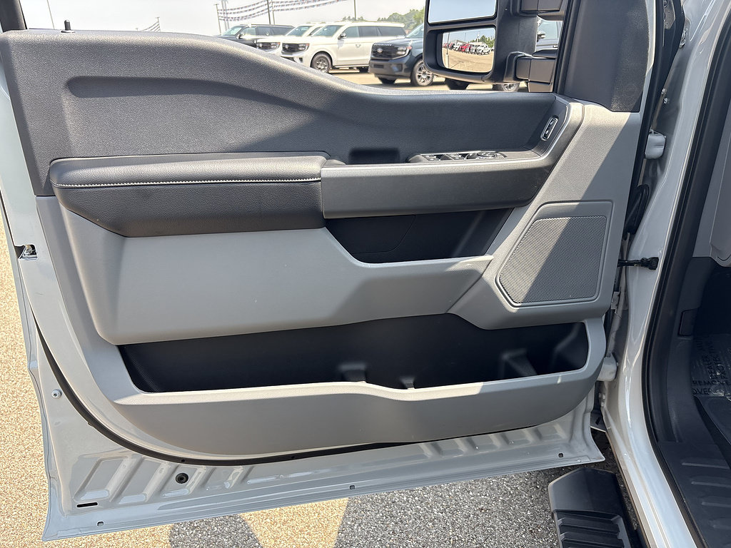 New 2026 Ford F250 XL w/ STX Appearance Package AWD/4WD image 28