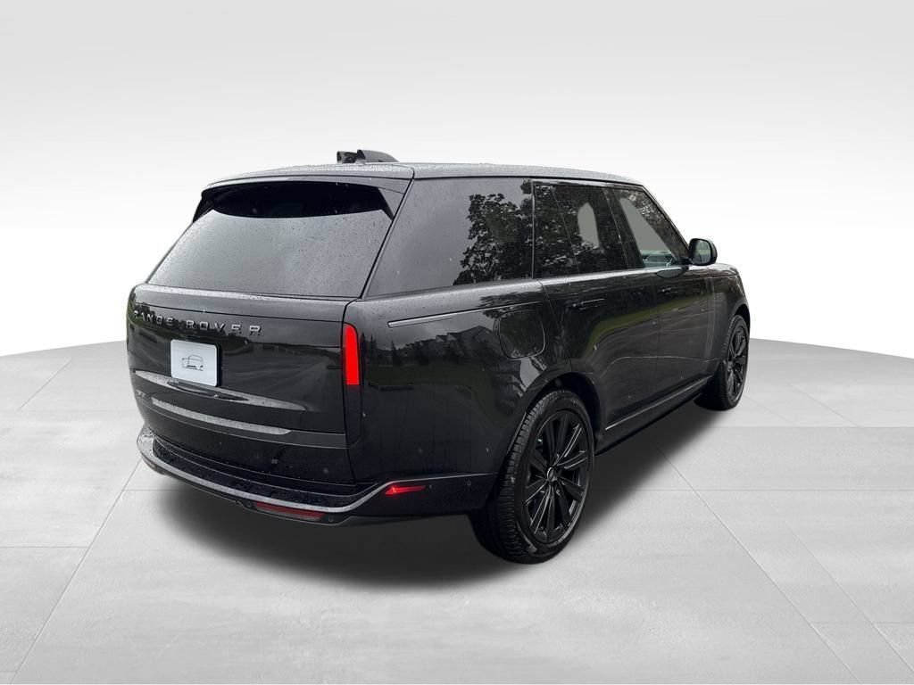 New 2025 Land Rover Range Rover SE AWD/4WD image 7