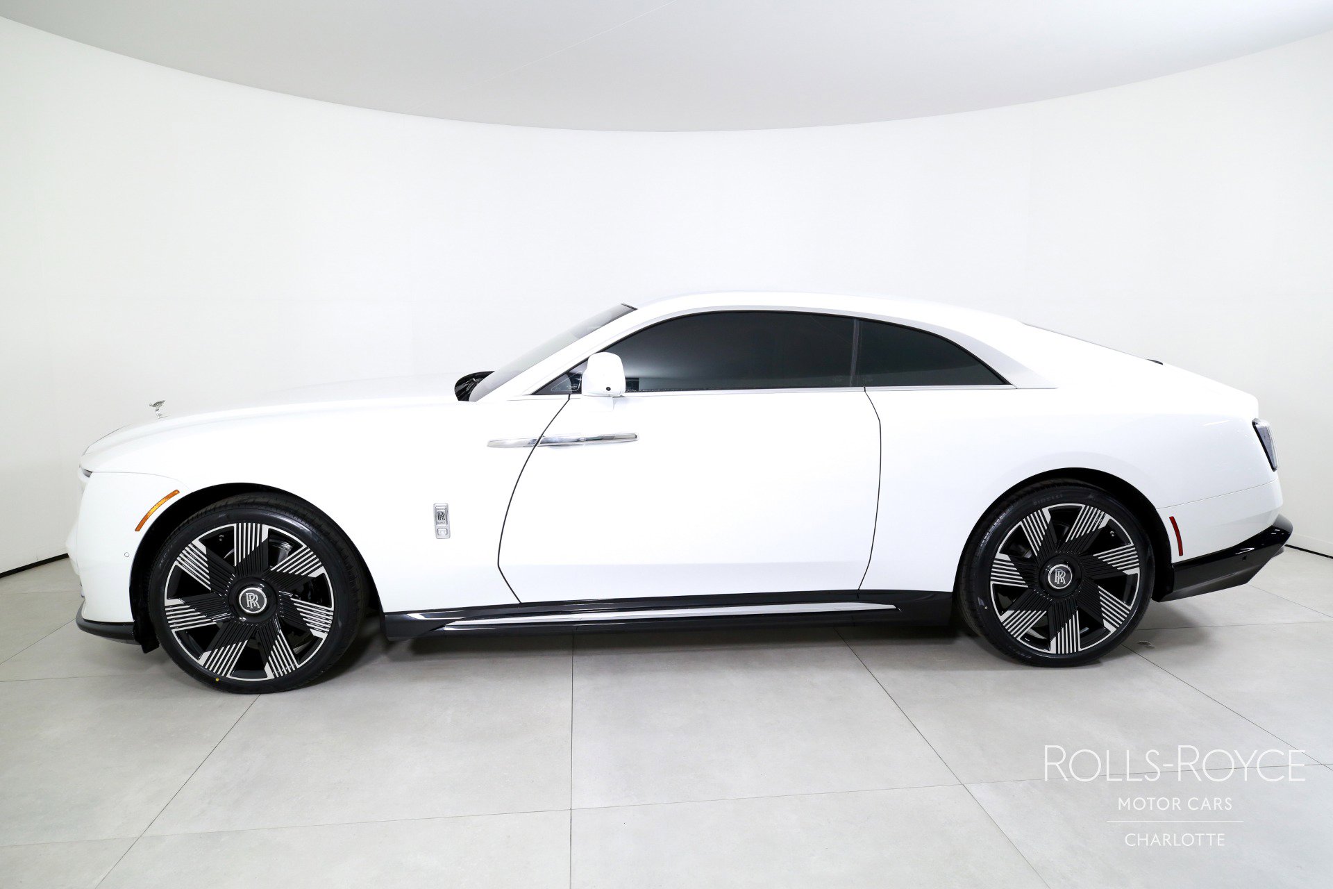 Used 2024 Rolls-Royce Spectre w/ Spectre Launch Package image 3