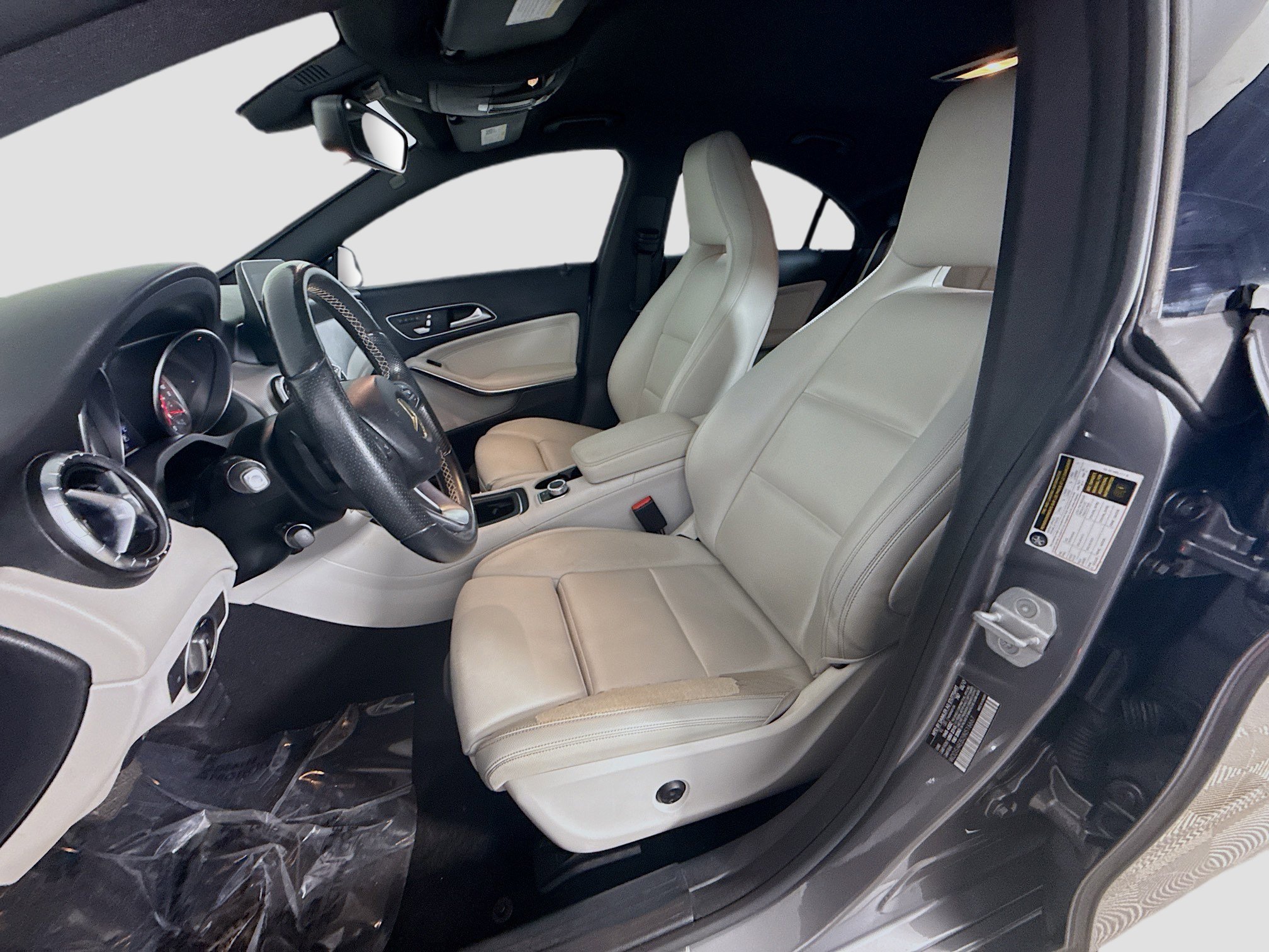 Used 2018 Mercedes-Benz CLA 250 image 21