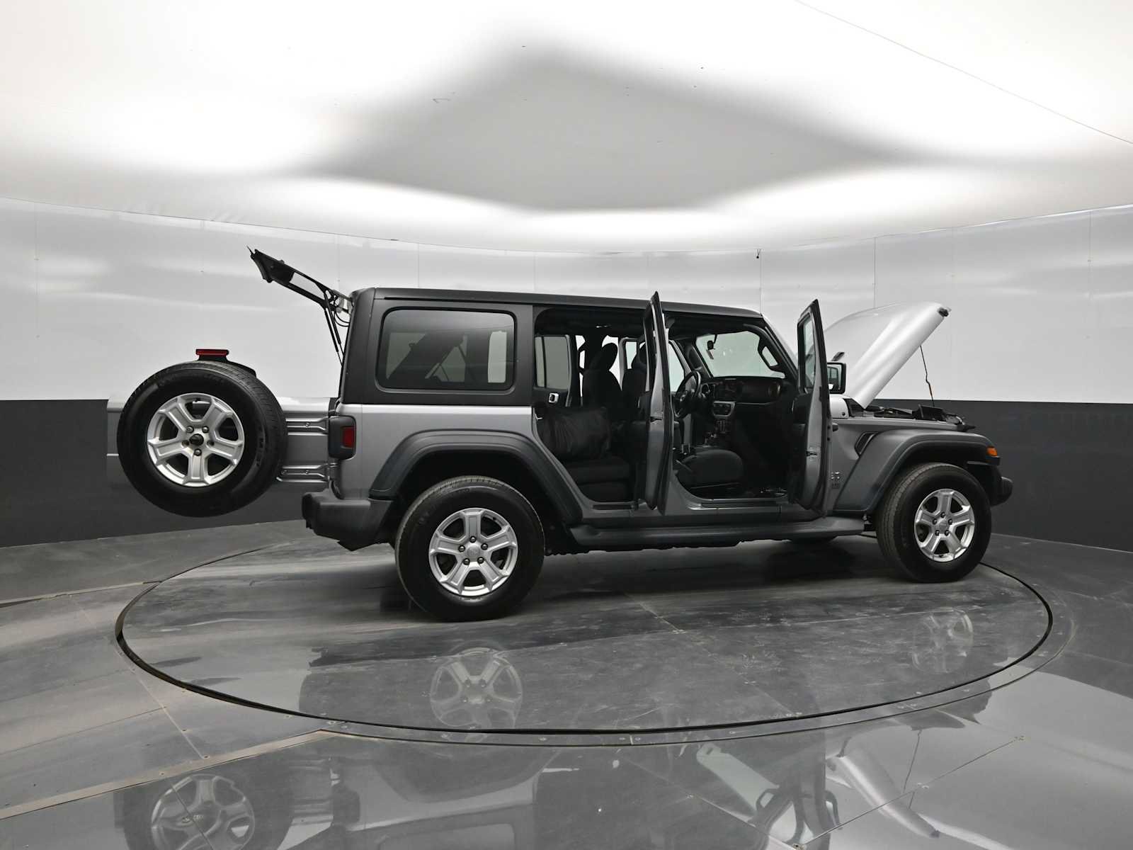 Used 2018 Jeep Wrangler Unlimited Sport S AWD/4WD image 42