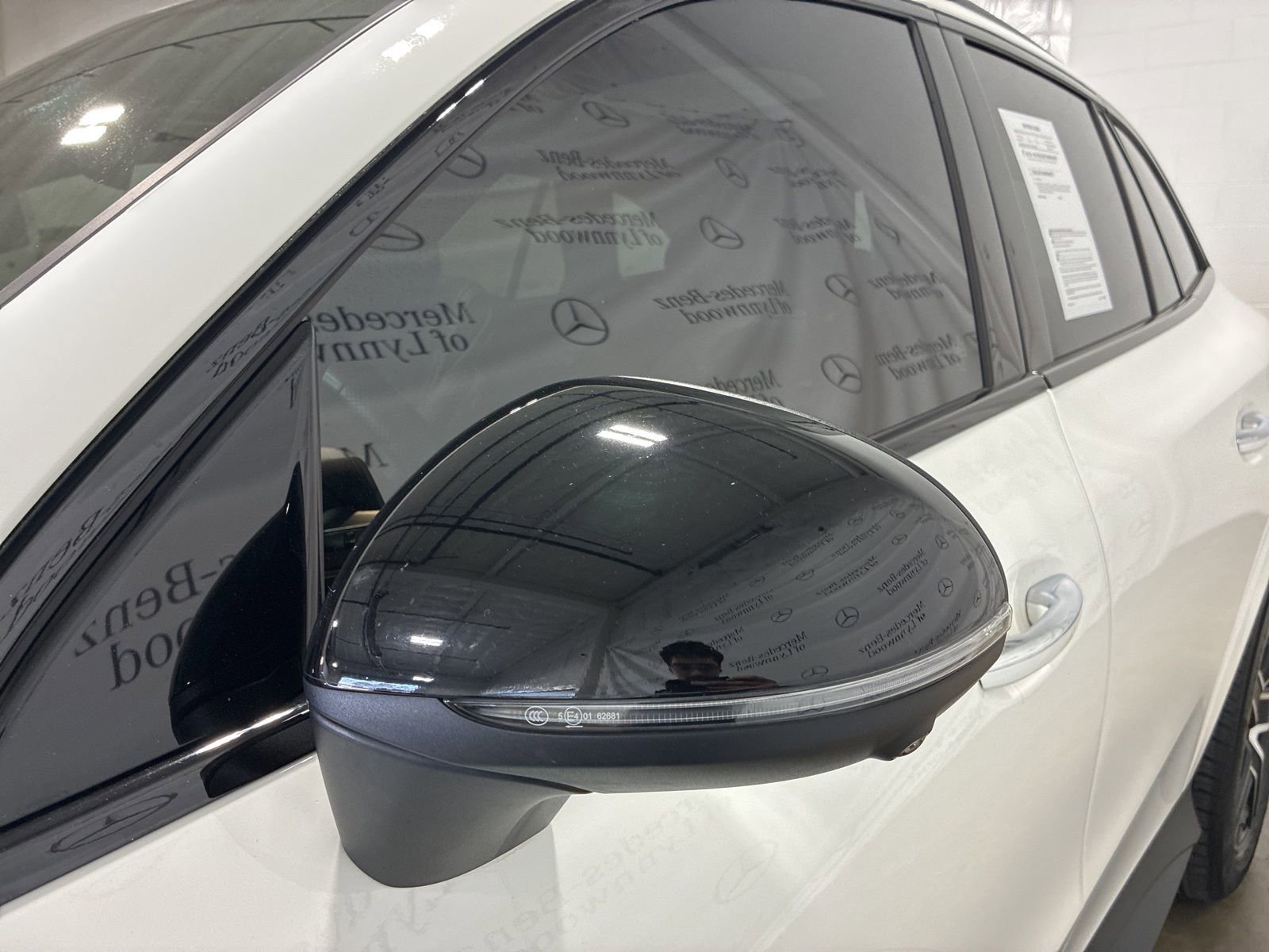 Used 2023 Mercedes-Benz GLC 300 4MATIC image 15