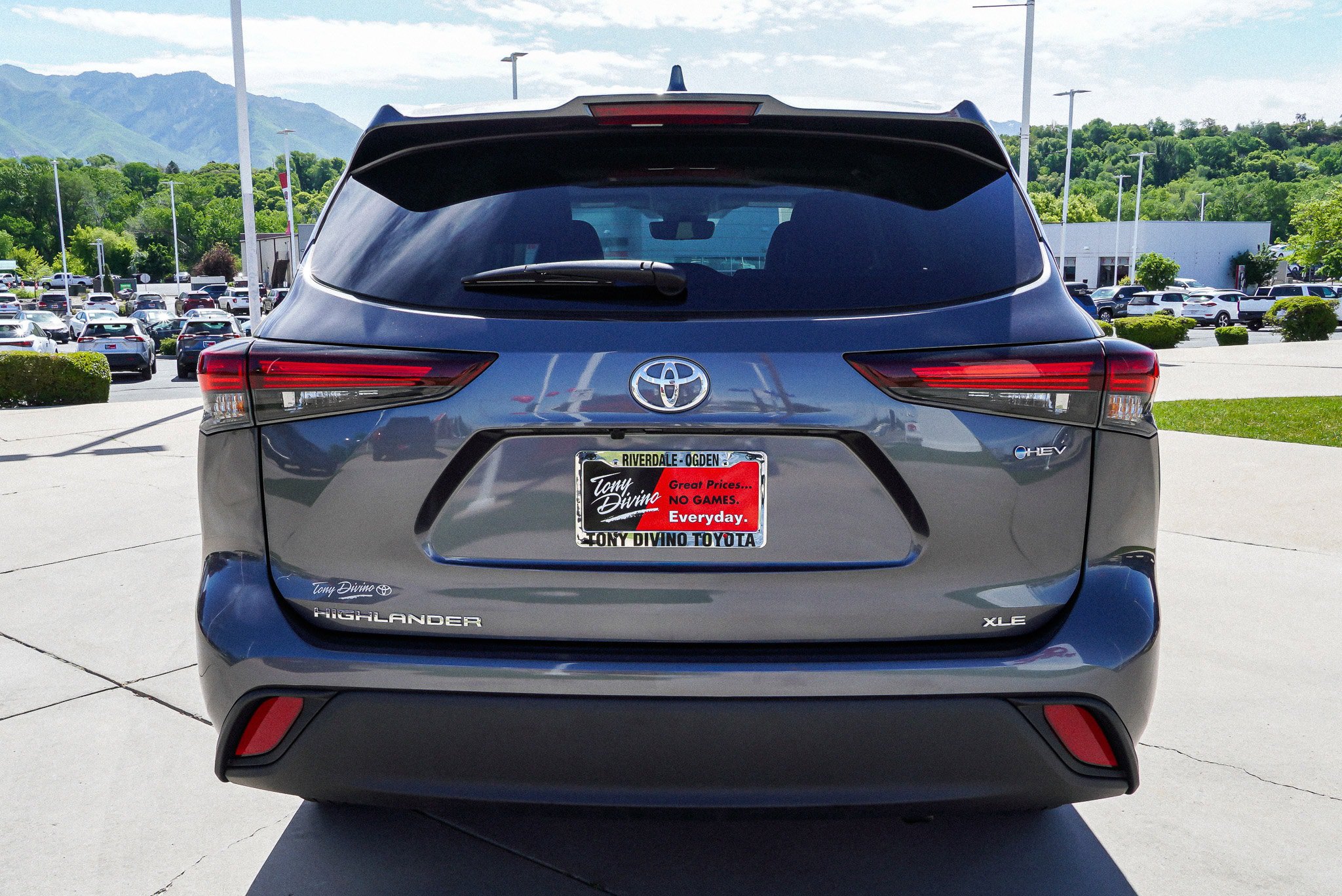 Certified 2025 Toyota Highlander XLE AWD/4WD image 7
