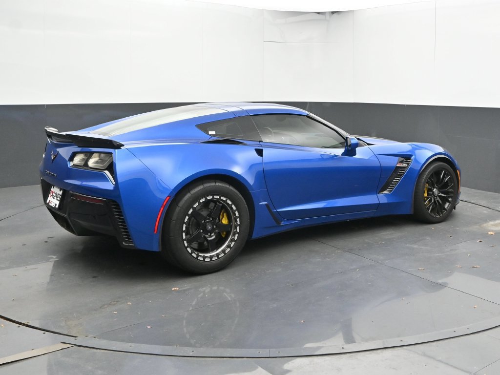 Used 2016 Chevrolet Corvette Z06 w/ 2LZ Preferred Equipment Group RWD image 3