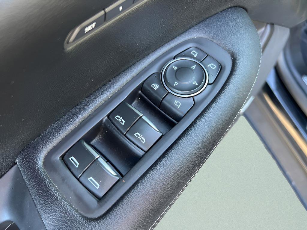 Used 2021 Cadillac XT5 Premium Luxury image 8