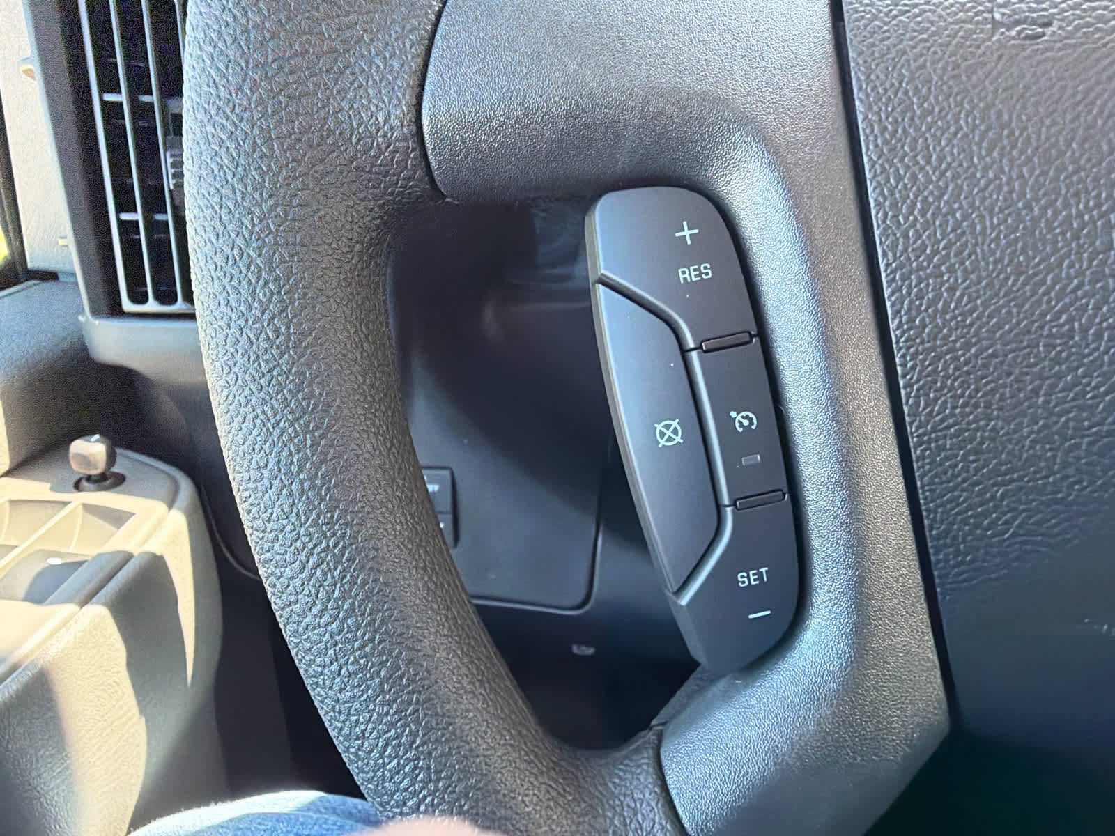 New 2025 GMC Savana 2500 w/ Driver Convenience Package image 25