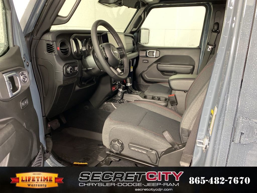 New 2026 Jeep Wrangler Unlimited Rubicon w/ Steel Bumper Group image 11