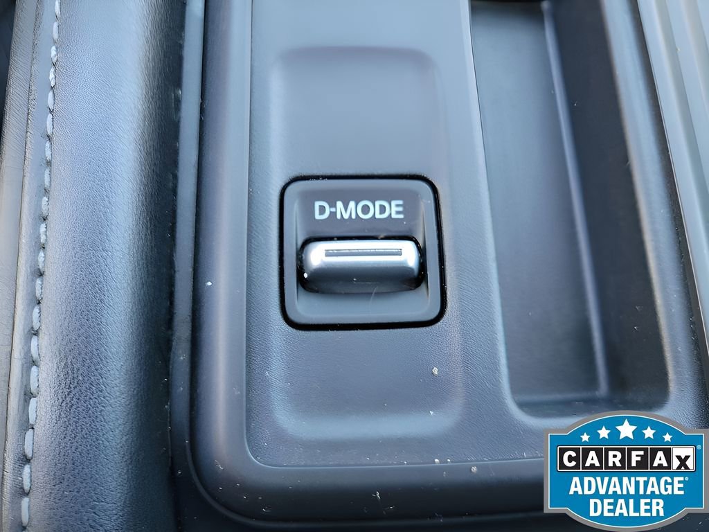 Used 2023 Nissan Pathfinder S image 26