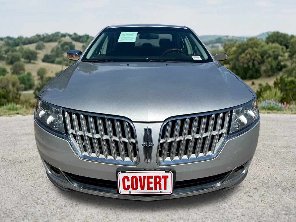Used 2011 Lincoln MKZ FWD image 2