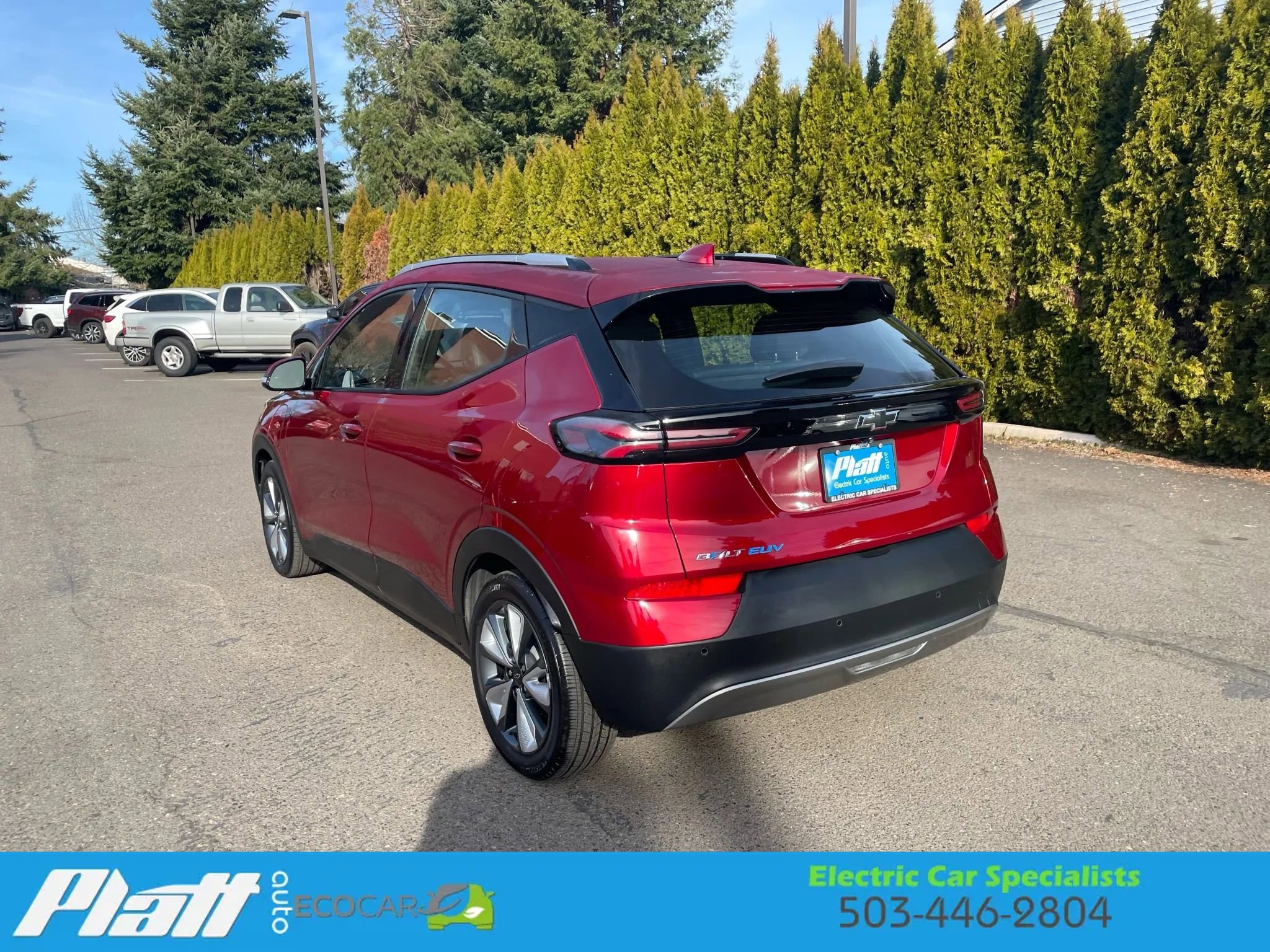 Used 2022 Chevrolet Bolt EUV LT w/ Convenience Package image 8