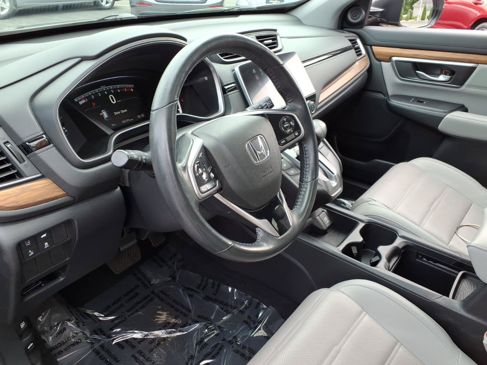 Used 2019 Honda CR-V Touring image 17