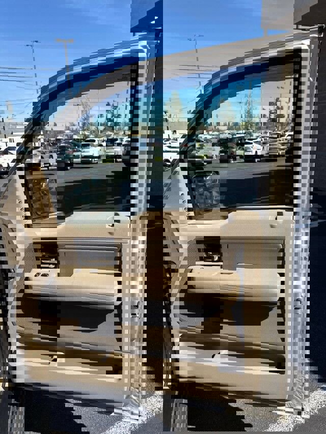 Used 2008 Ford F150 XLT image 16