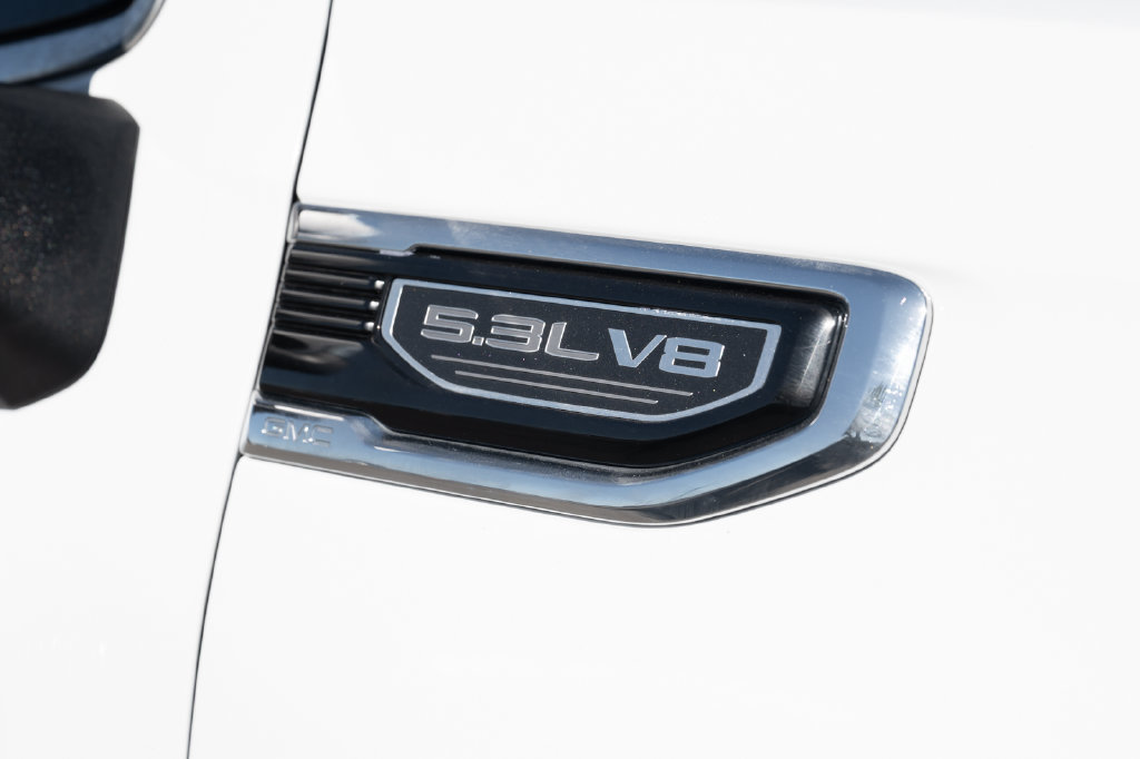 Used 2024 GMC Sierra 1500 SLT AWD/4WD image 12