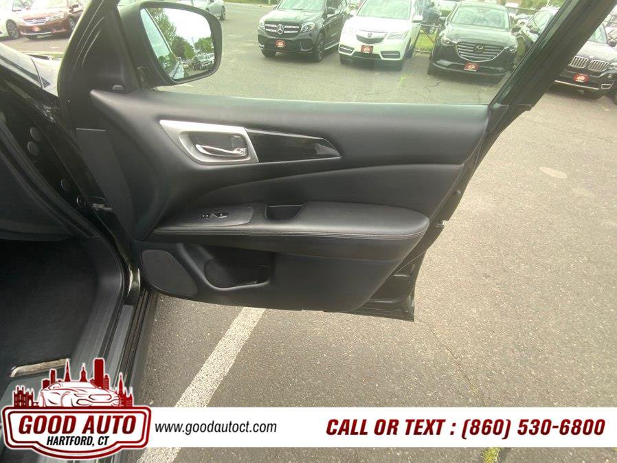Used 2020 Nissan Pathfinder SV AWD/4WD image 10