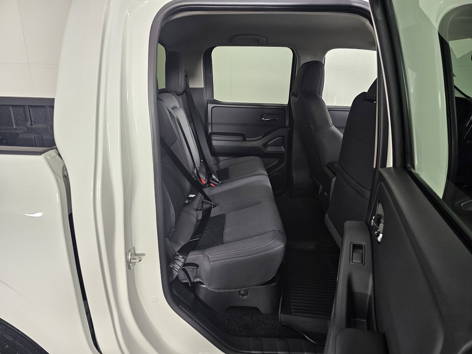 New 2026 Nissan Frontier SV w/ All-Weather Content Package image 15