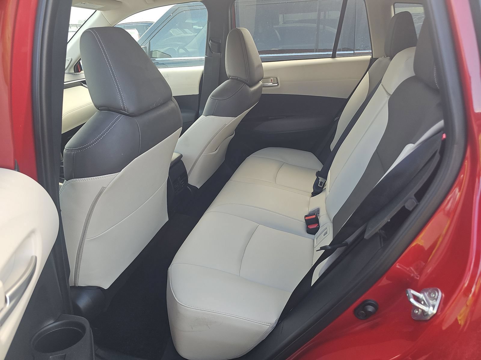 Used 2024 Toyota Corolla Cross XLE w/ Convenience Package AWD/4WD image 9