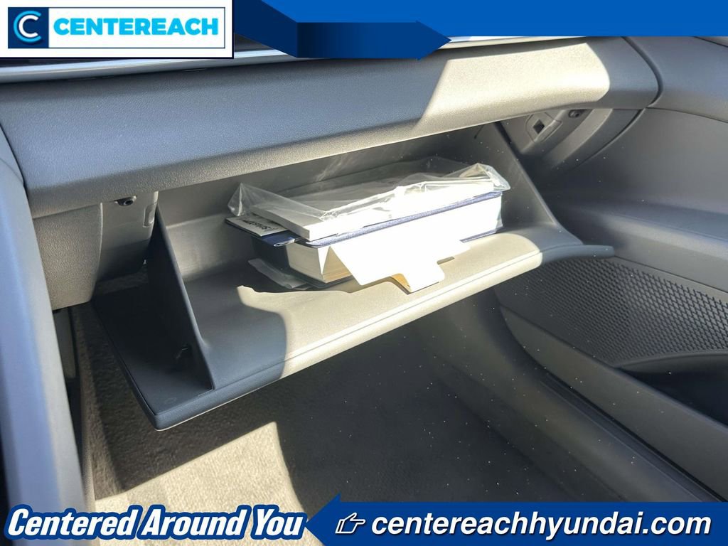 Used 2023 Hyundai Elantra SEL FWD image 28