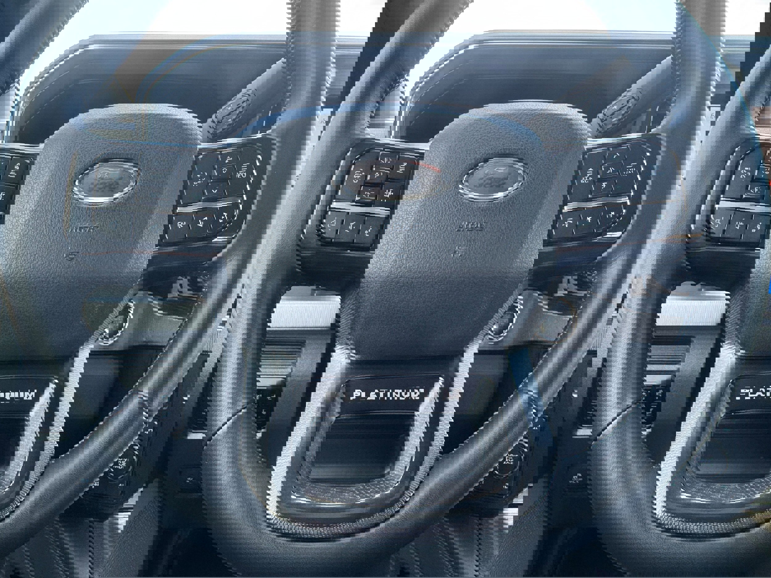 Used 2025 Ford F250 Platinum image 20