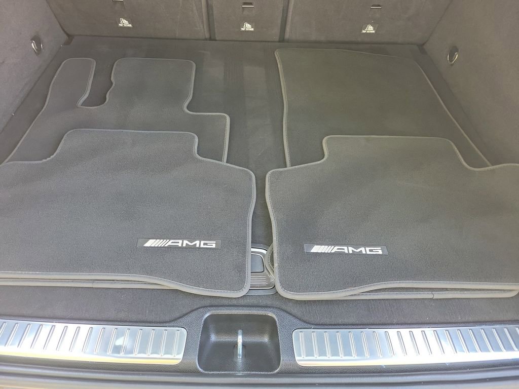 Used 2022 Mercedes-Benz GLC 300 image 13