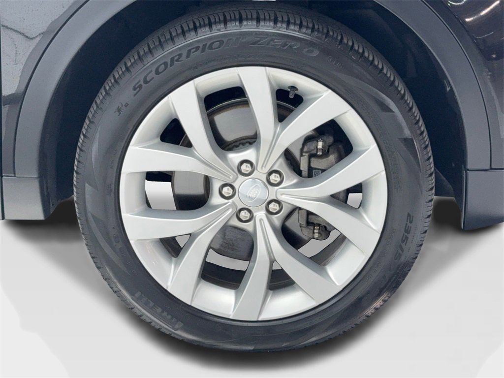 Used 2023 Land Rover Discovery Sport SE image 55