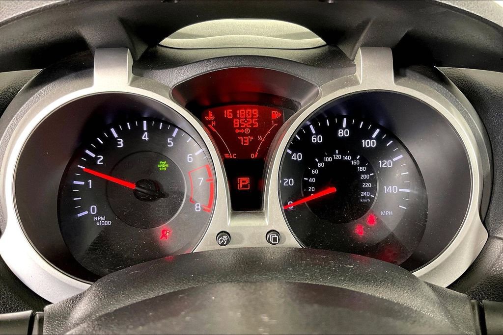 Used 2013 Nissan Juke SV AWD/4WD image 30