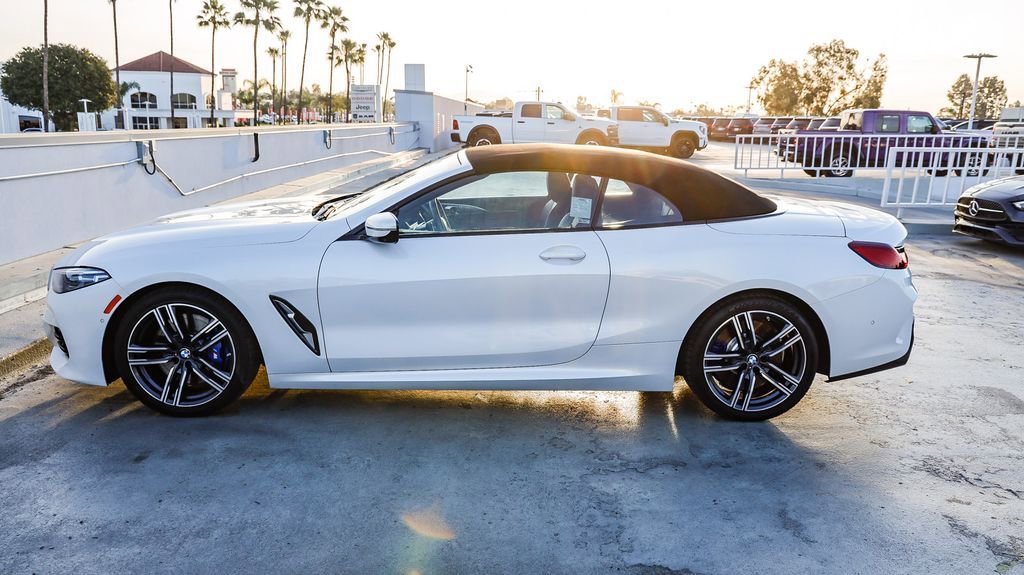 Used 2025 BMW 840i Convertible w/ Driving Assistance Package image 14