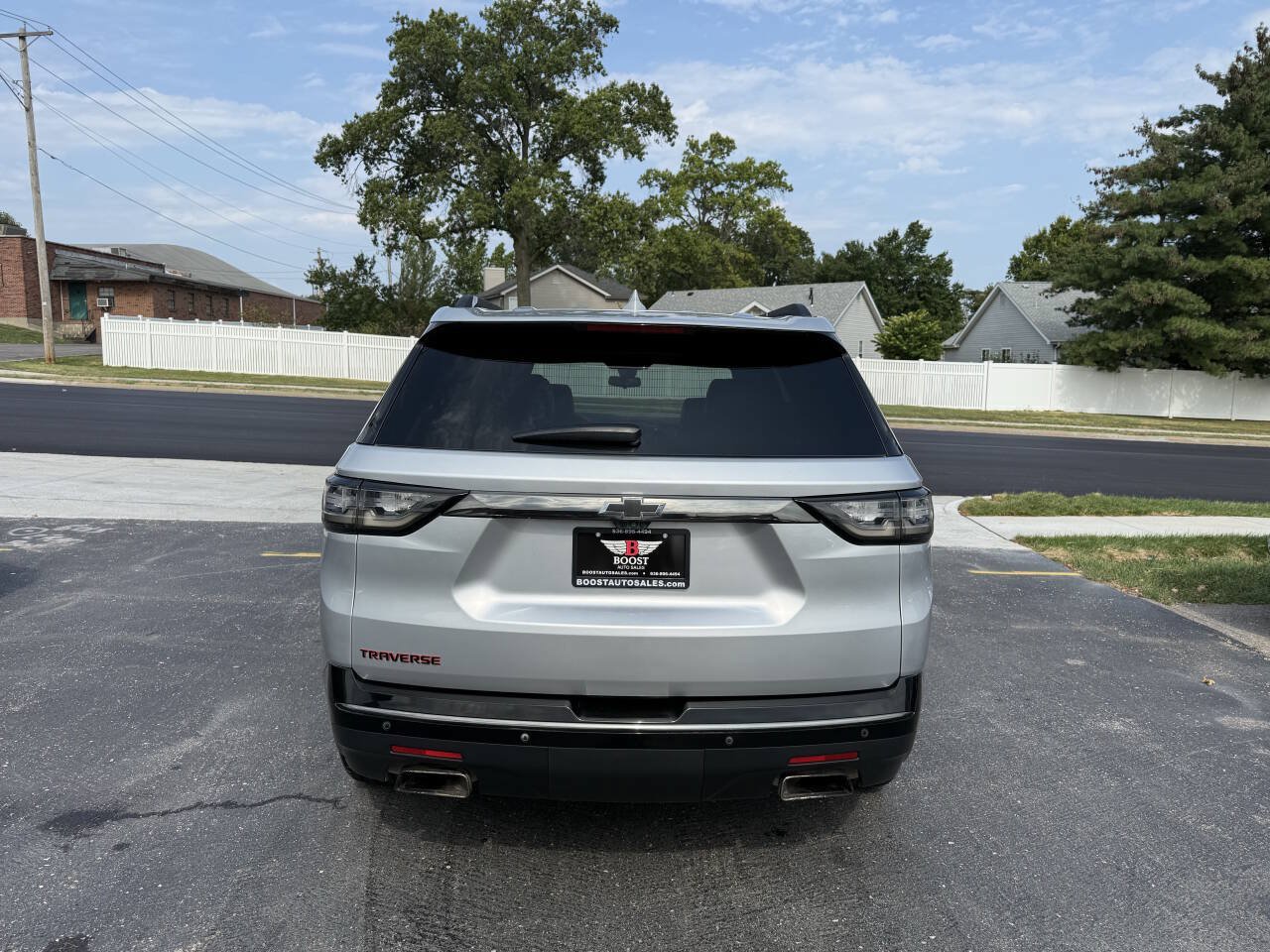 Used 2019 Chevrolet Traverse Premier w/ Redline Edition FWD image 6