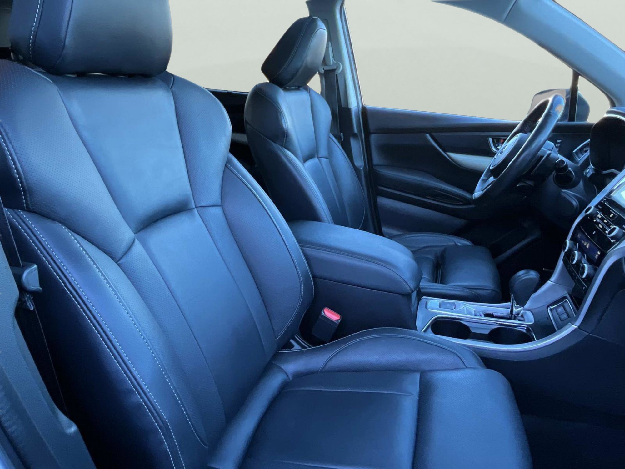 Used 2022 Subaru Ascent Limited w/ Technology Package image 28