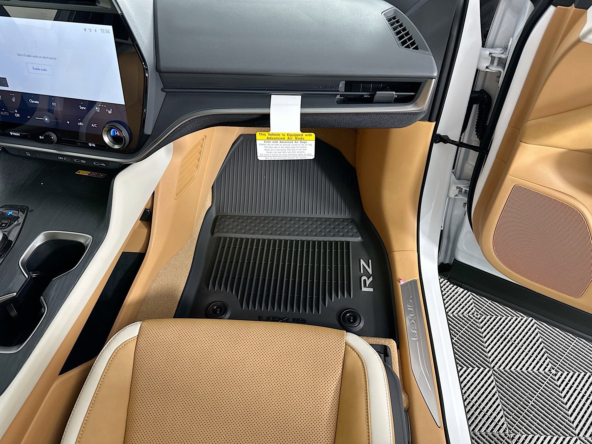 New 2026 Lexus RZ 450e AWD image 33