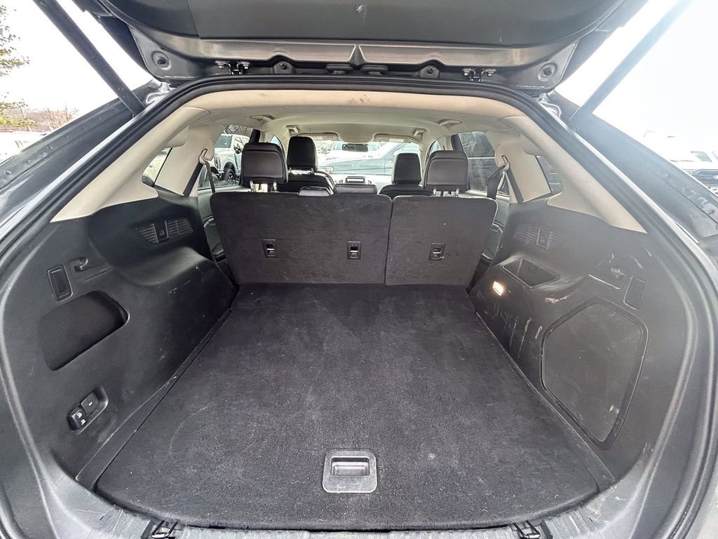 Certified 2024 Ford Edge Titanium image 7