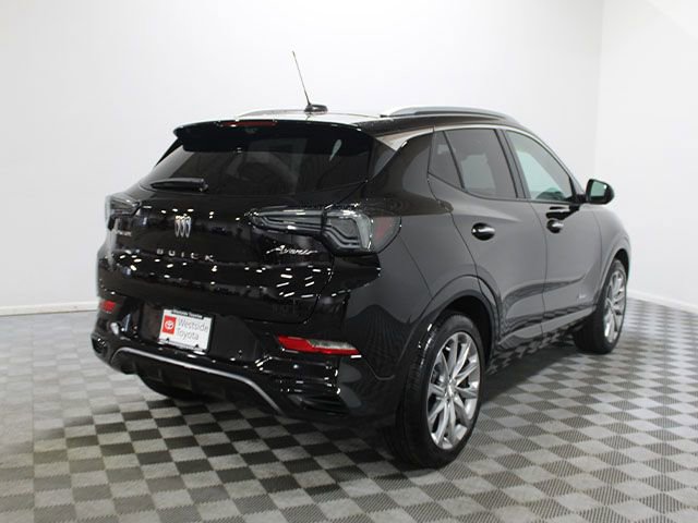 Used 2024 Buick Encore GX Avenir w/ Avenir Technology Package image 6