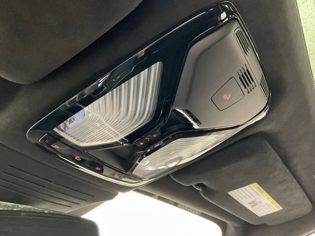 Certified 2025 BMW X7 M60i AWD/4WD image 26