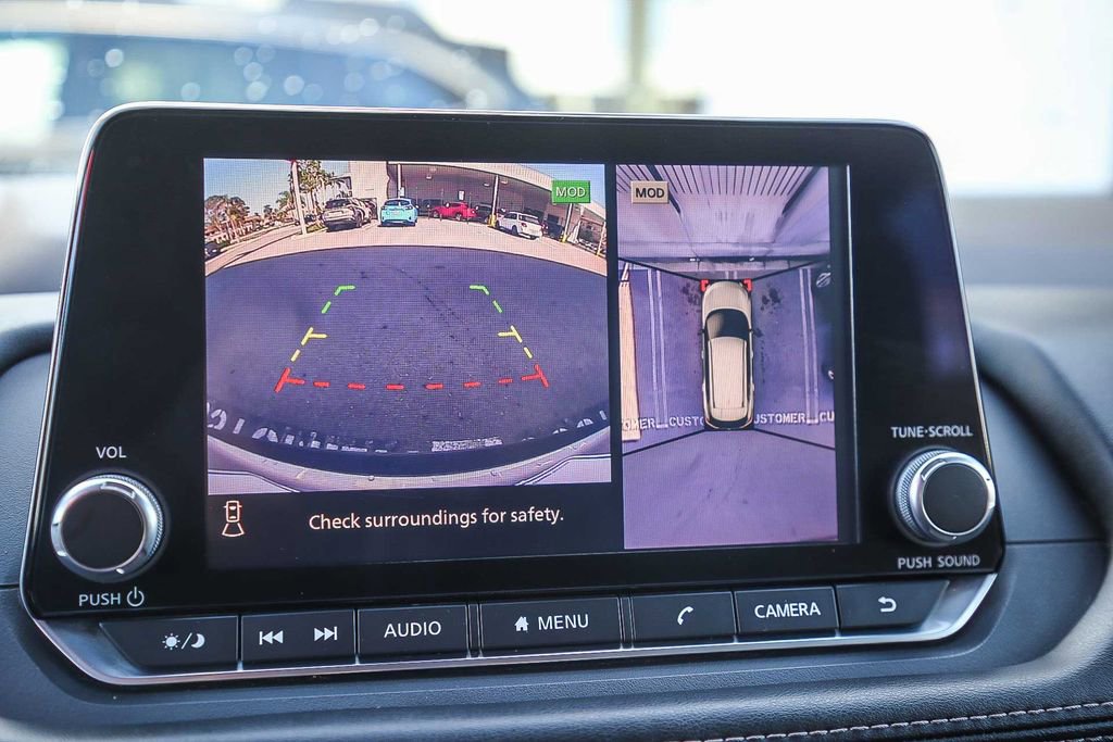 Used 2021 Nissan Rogue SV image 28