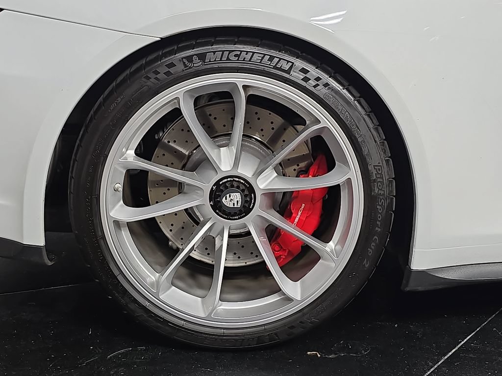 Used 2018 Porsche 911 GT3 RWD image 29