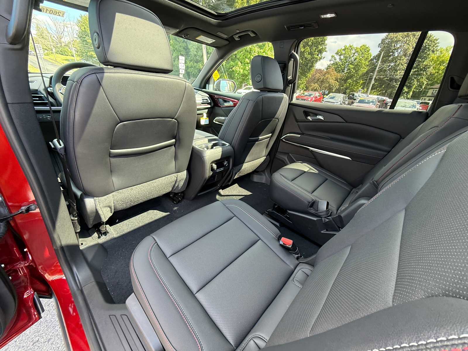 New 2026 Chevrolet Traverse Z71 w/ Driver Confidence Package image 22
