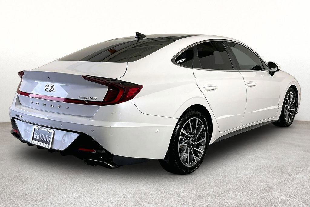 Used 2021 Hyundai Sonata Limited FWD image 2