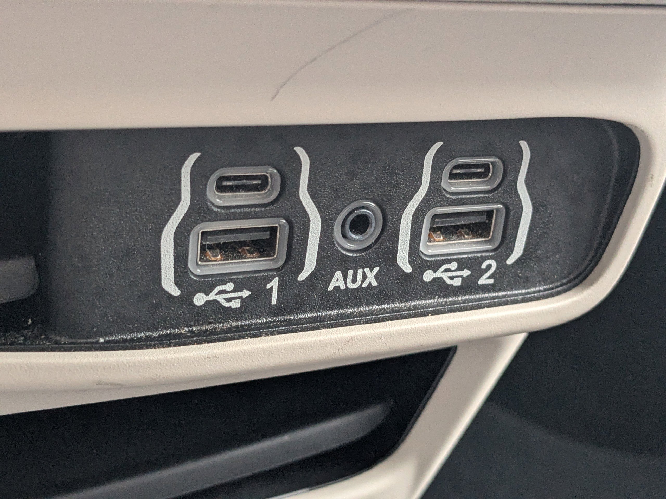 Used 2021 Chrysler Pacifica Touring image 20