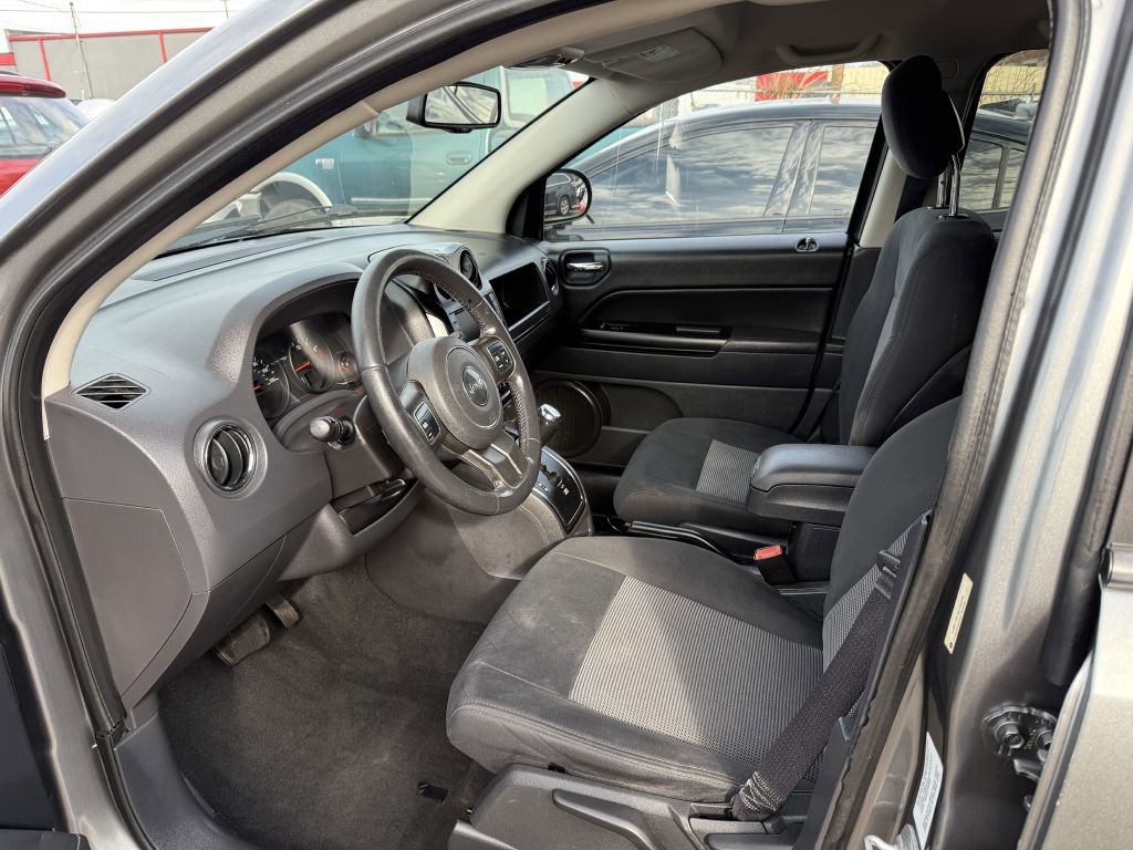 Used 2011 Jeep Compass Latitude image 7