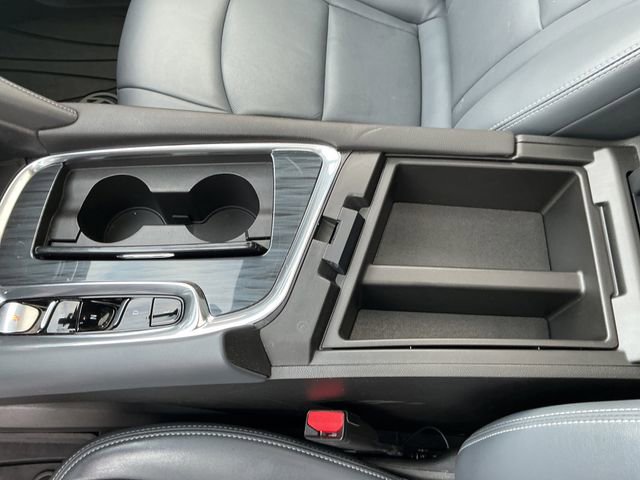 Used 2022 Buick Enclave Essence w/ Experience Buick Package image 36