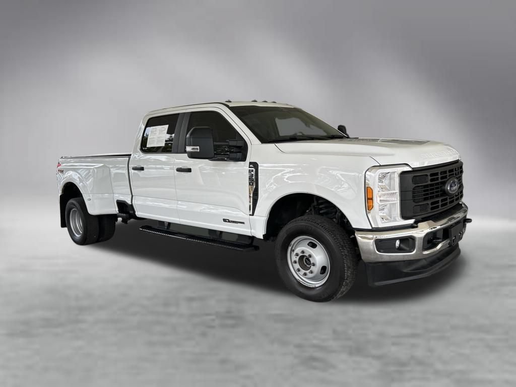 Used 2024 Ford F350 XL w/ FX4 Off-Road Package AWD/4WD video 2