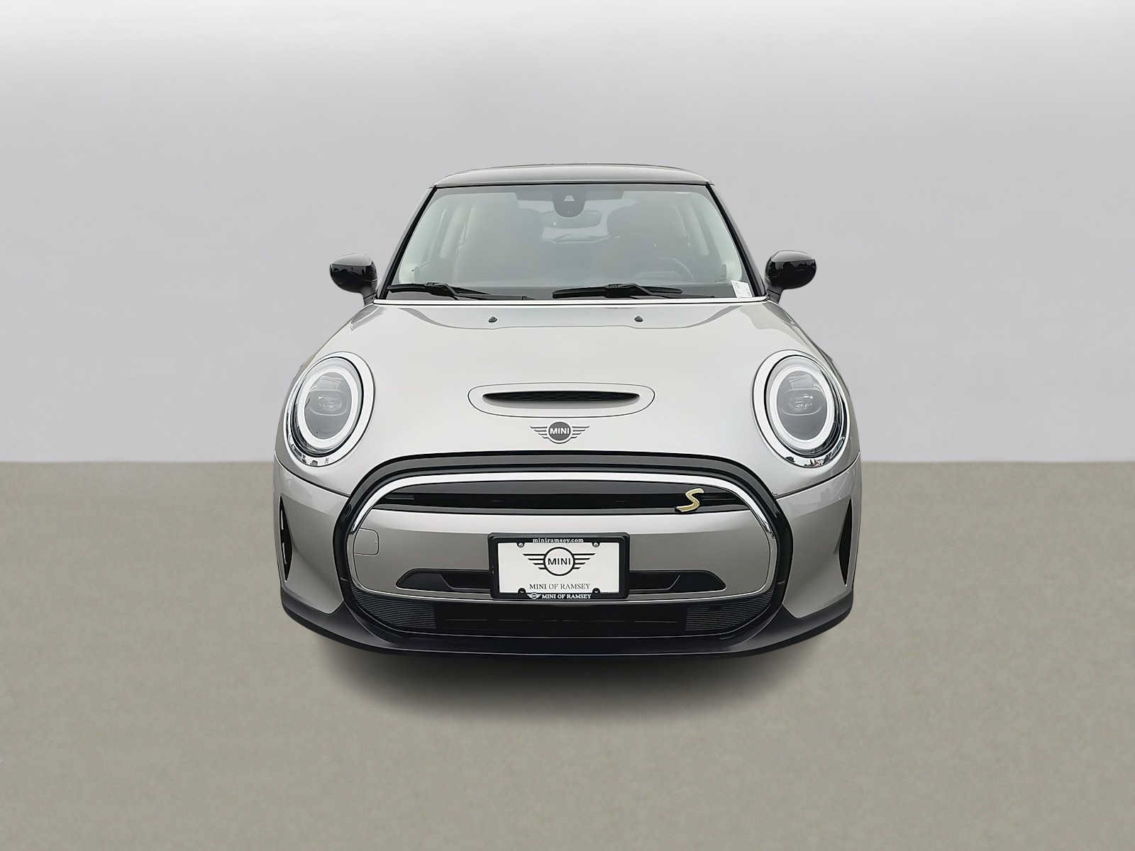 Used 2024 MINI Cooper SE FWD image 3