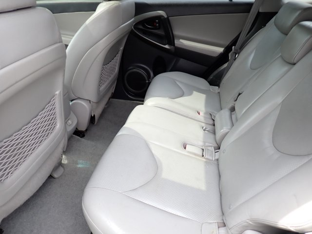 Used 2011 Toyota RAV4 Limited w/ Limited Extra Value Pkg AWD/4WD image 7