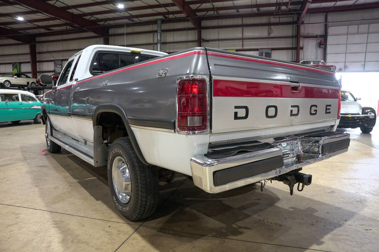 Used 1992 Dodge D/W Truck 250 image 6