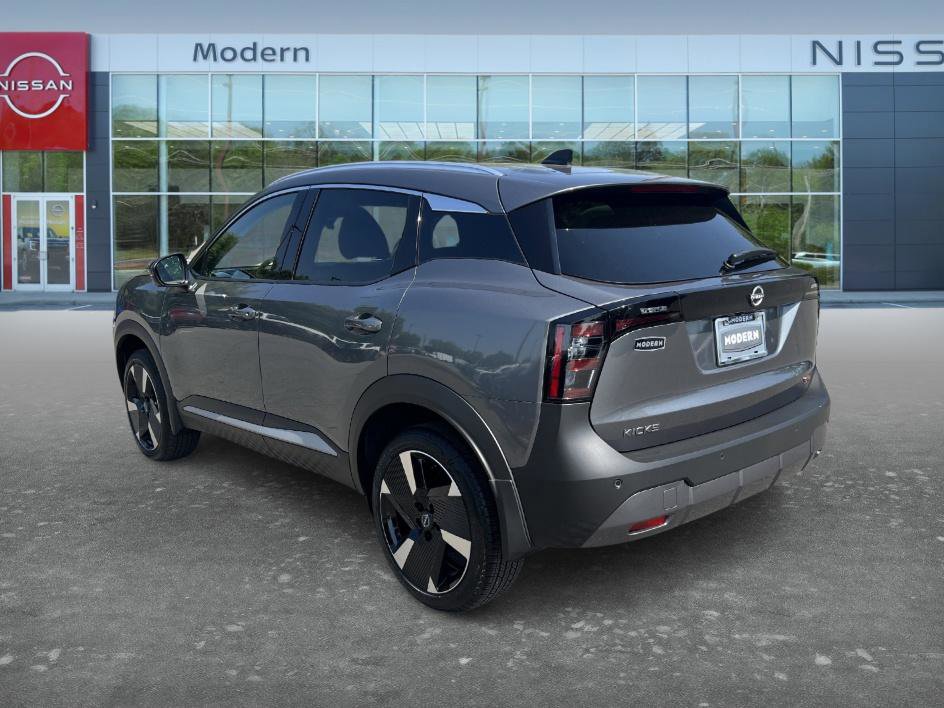 Certified 2026 Nissan Kicks SR FWD image 7