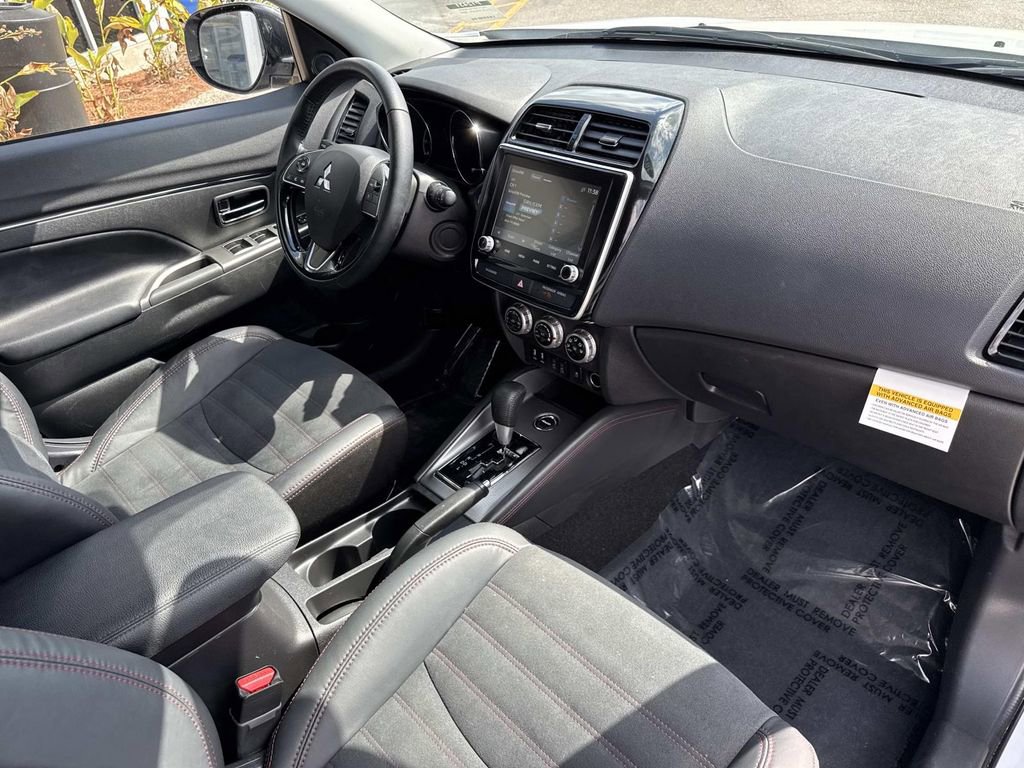 Used 2024 Mitsubishi Outlander Sport AWD image 13
