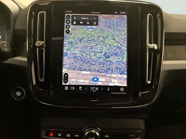 Used 2025 Volvo XC40 B5 Core image 38