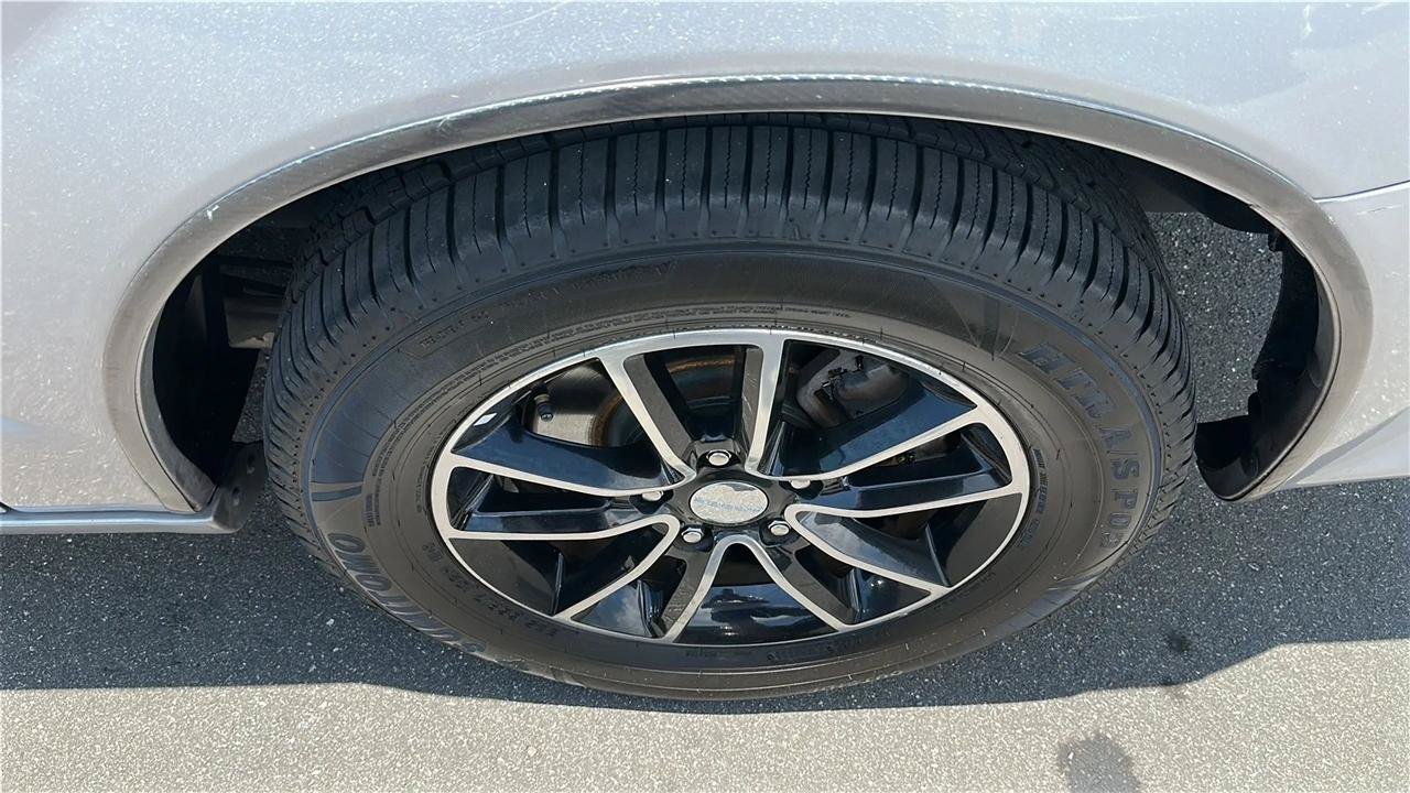 Used 2018 Dodge Grand Caravan GT FWD image 16